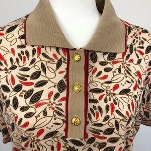 Retro-looking Shirt with Vintage Floral Design